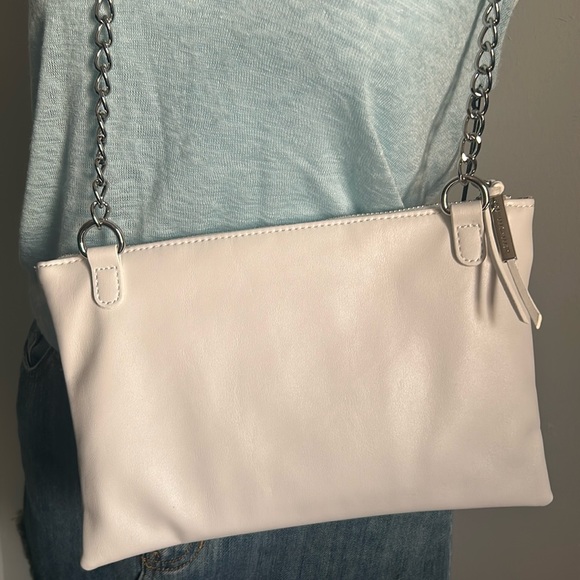 New Steve Madden Ltd. VIDA Artist Series Crossbody Bag With Floral Artwork Print - Picture 2 of 12